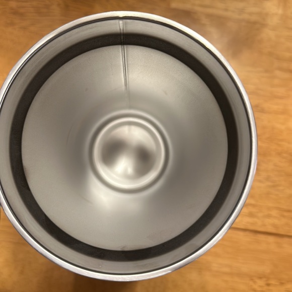 Aladdin Stainless Steel vacuum Tumbler 30 oz - Picture 6 of 9